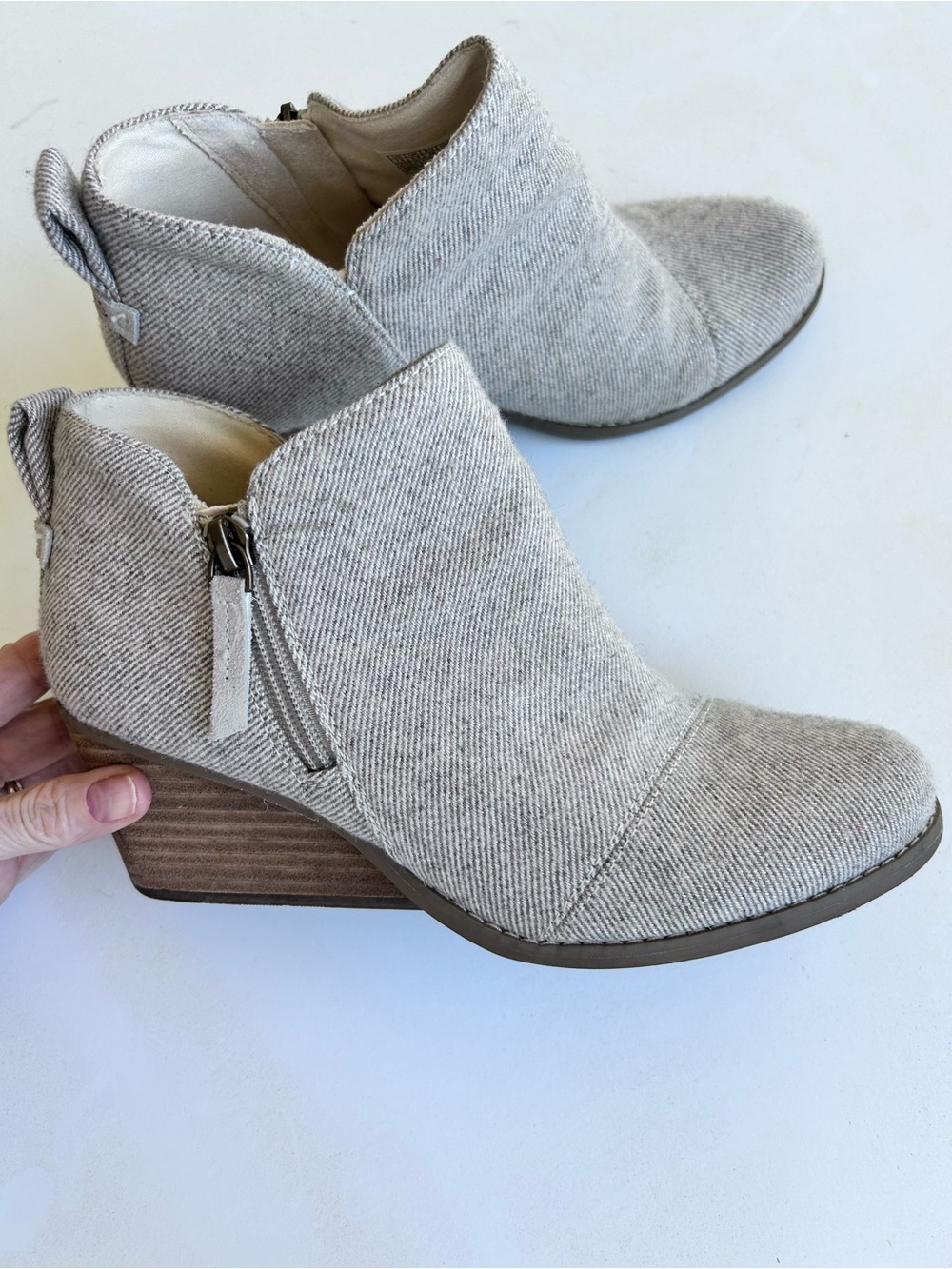 TOMS Goldie Wedge Bootie Women's Neutral Fabric Ankle Booties with Side Zip 7.5